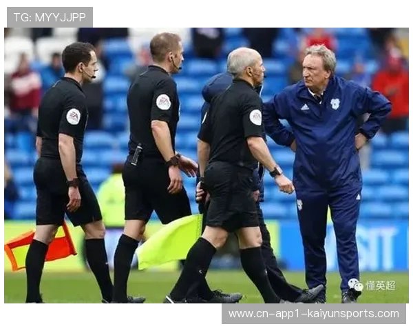 英超引入新裁判通讯系统测试，减少比赛中断时间