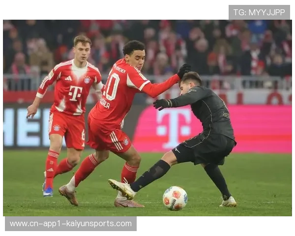 拜仁慕尼黑1-2不敌奥格斯堡，遭遇赛季联赛首败